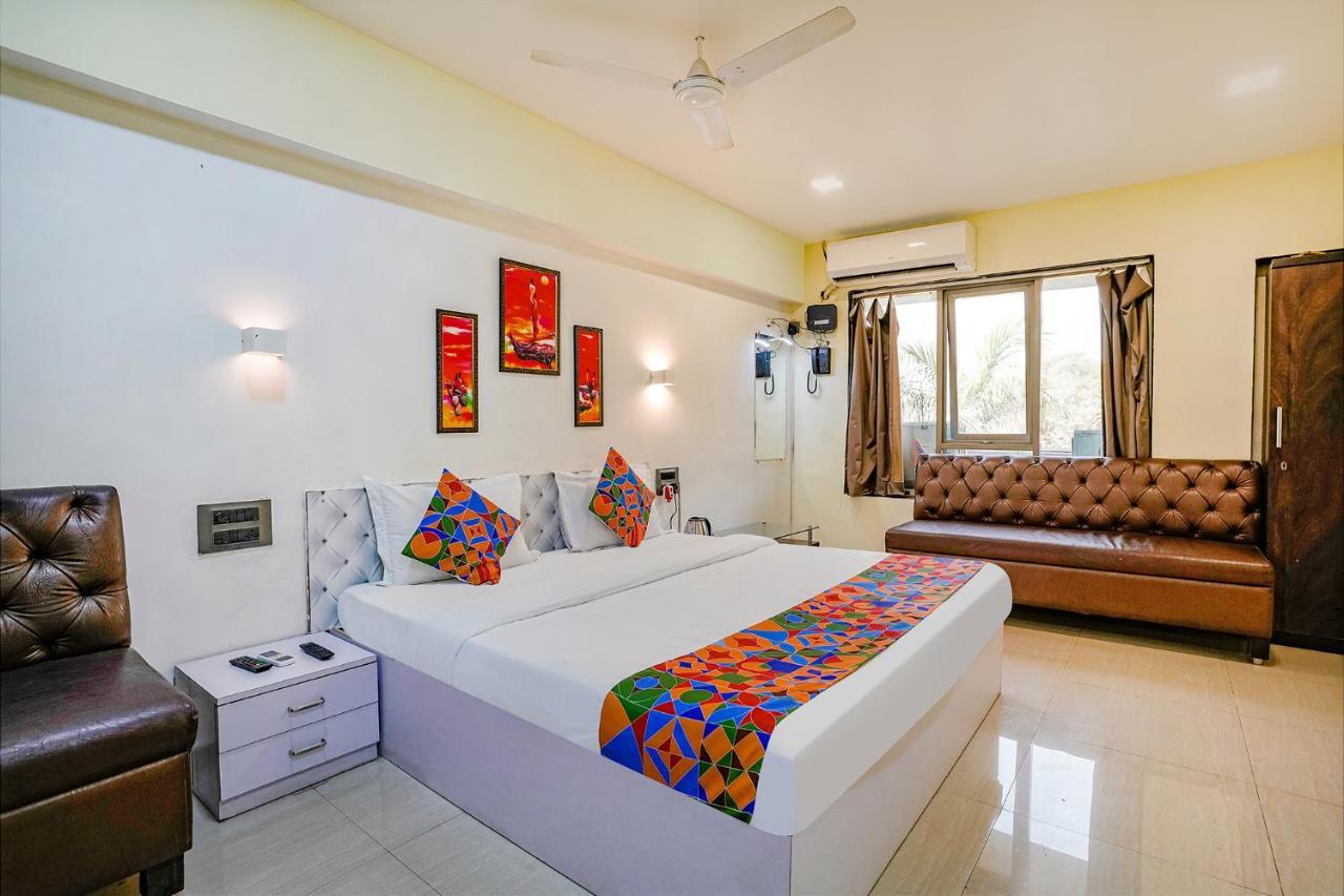 Fabexpress White House - Nr Midc Khargar Otel Koparpāda Dış mekan fotoğraf