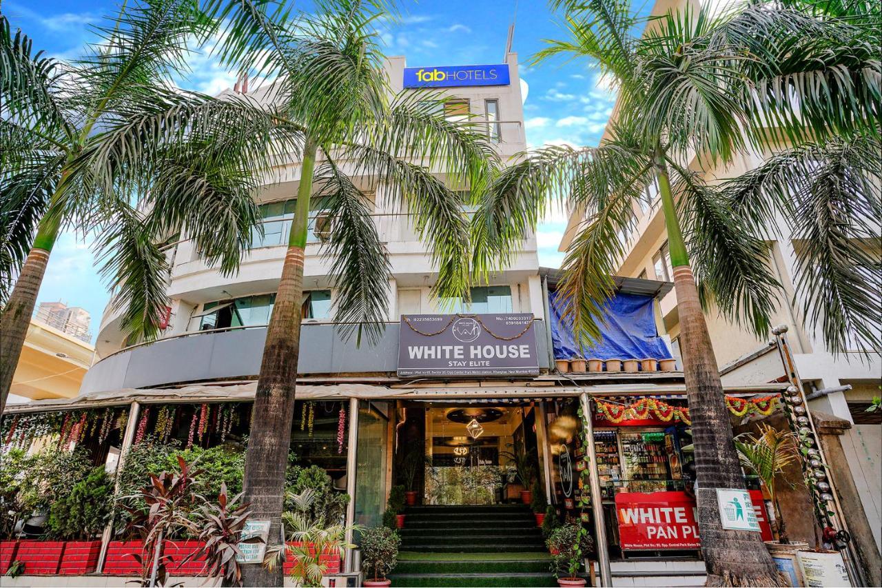 Fabexpress White House - Nr Midc Khargar Otel Koparpāda Dış mekan fotoğraf